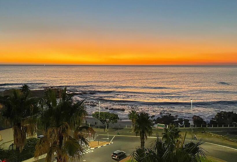 Peninsula All Suite Hotel By Dream Resorts