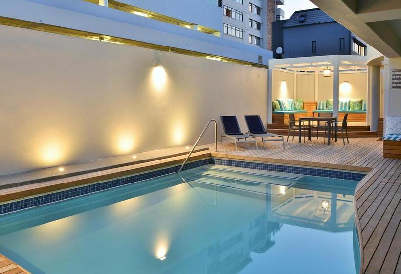 Peninsula All Suite Hotel By Dream Resorts