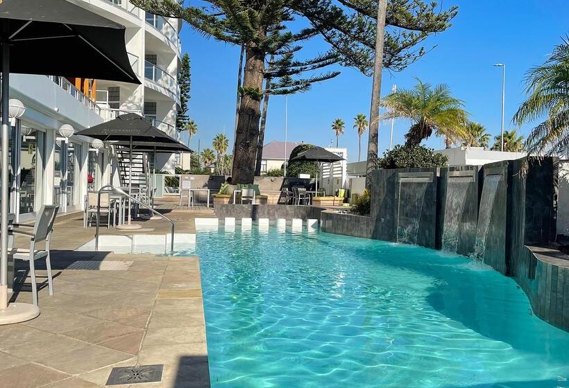 Peninsula All Suite Hotel By Dream Resorts