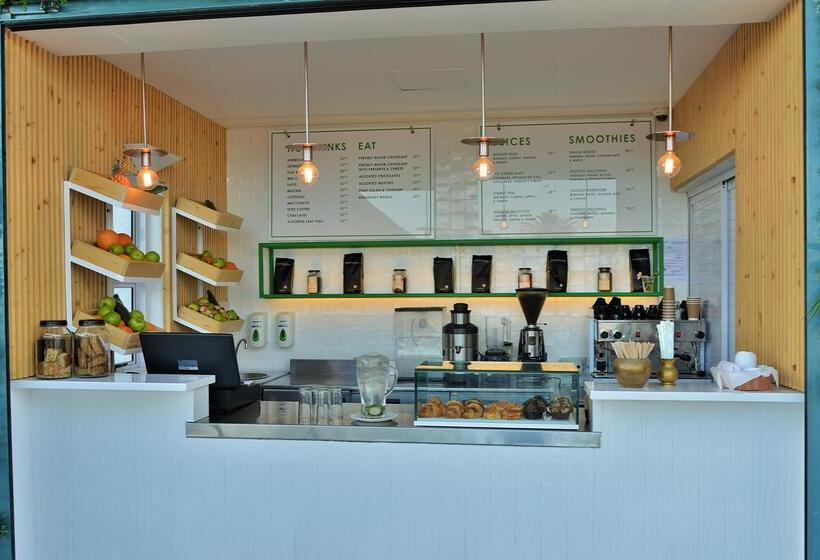 Peninsula All Suite Hotel By Dream Resorts