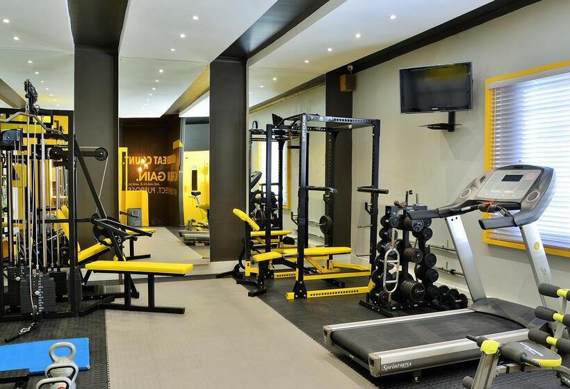 Peninsula All Suite Hotel By Dream Resorts