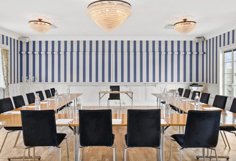 酒店 Toftaholm Herrgård