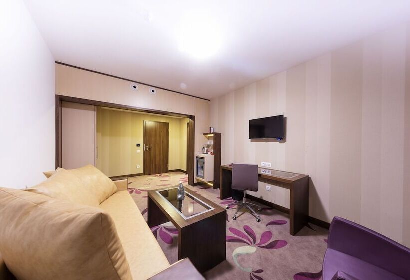 ホテル Transilvania