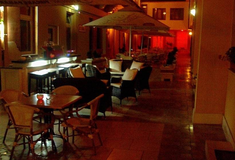 فندق Transilvania