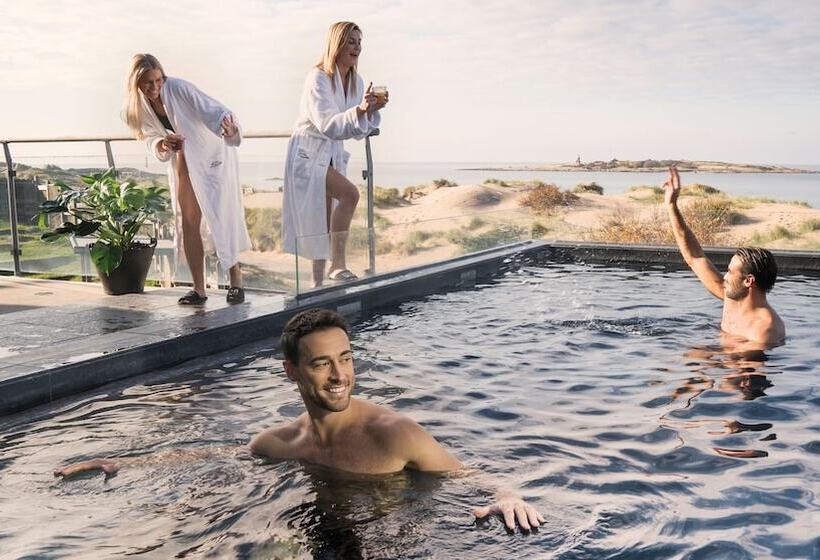 בית מלון כפרי Tylosand