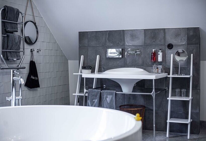 V Hotel Helsingborg; Bw Premier Collection