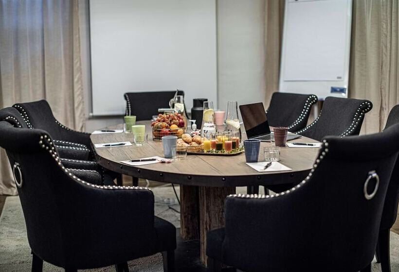 V Hotel Helsingborg; Bw Premier Collection