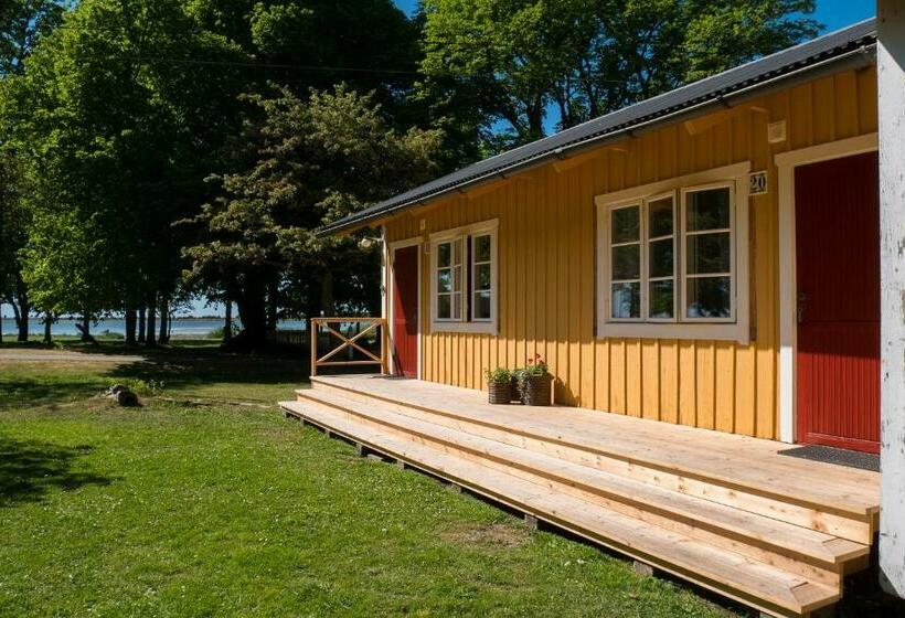 Отель Warfsholm