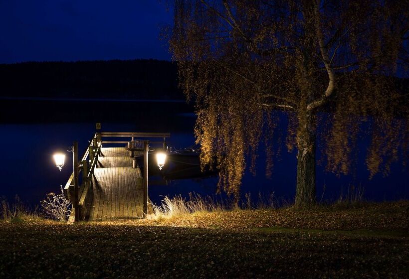 L Frykenstrand; Sure Hotel Collection By Best Western