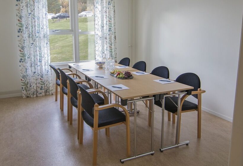 L Frykenstrand; Sure Hotel Collection By Best Western