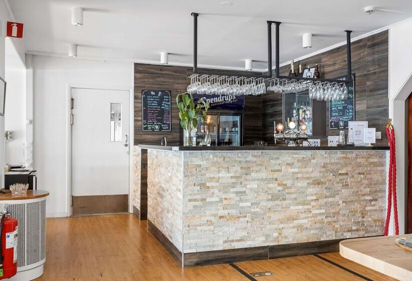 L Frykenstrand; Sure Hotel Collection By Best Western