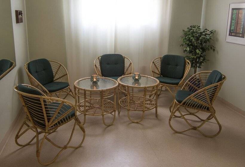 L Frykenstrand; Sure Hotel Collection By Best Western