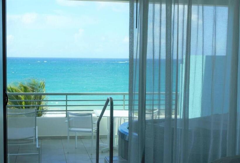 La Concha Renaissance San Juan Resort