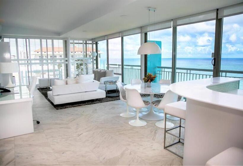 La Concha Renaissance San Juan Resort