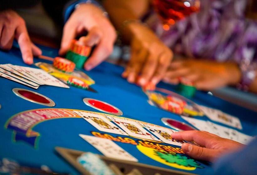 La Concha Renaissance San Juan Resort