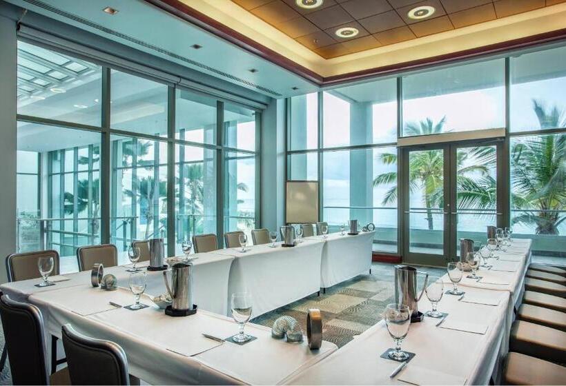 La Concha Renaissance San Juan Resort