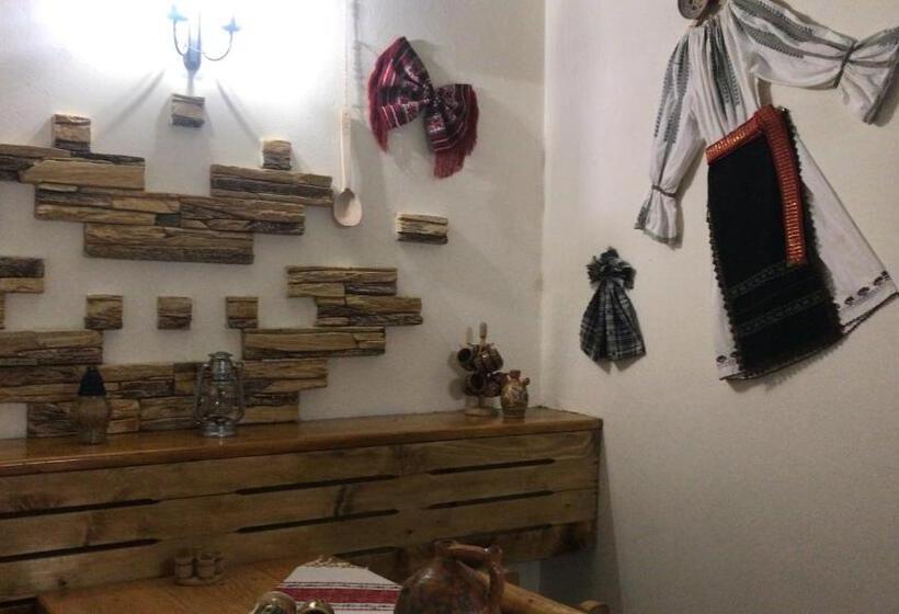 מוטל Hanul Izvorul Rece Sinaia