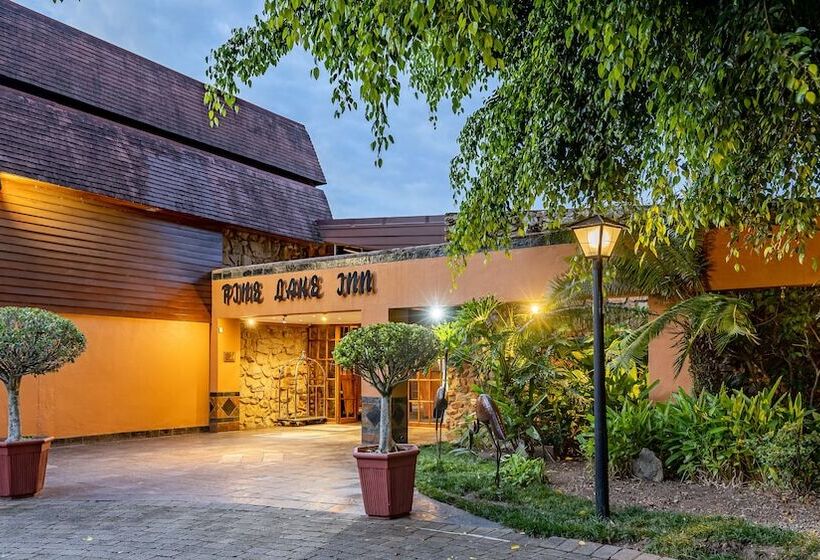 African Sky Hotels Pine Lake Inn