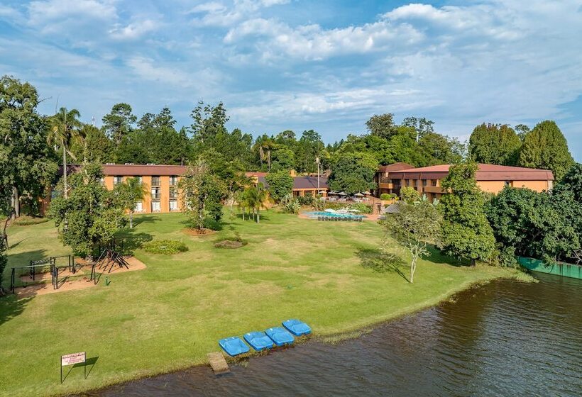 African Sky Hotels Pine Lake Inn