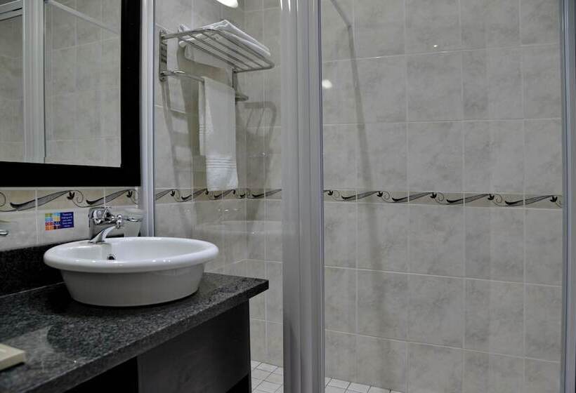 Cumberland Hotel Worcester