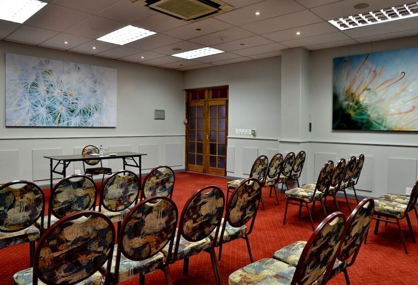 Cumberland Hotel Worcester