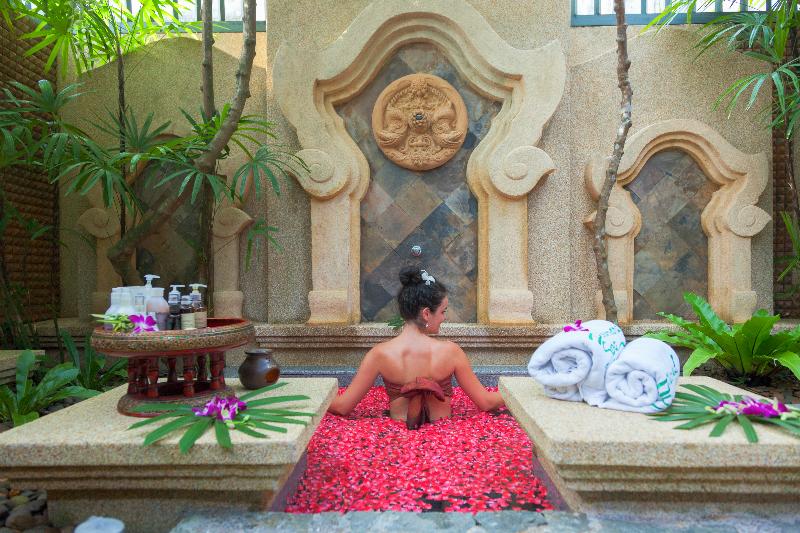 Diamond Cliff Resort & Spa   Sha Extra Plus