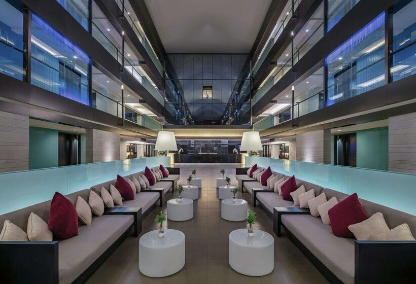 Doubletree By Hilton Phuket Banthai Resort