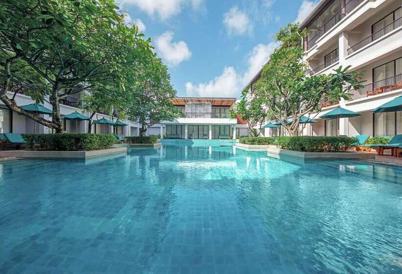 Doubletree By Hilton Phuket Banthai Resort