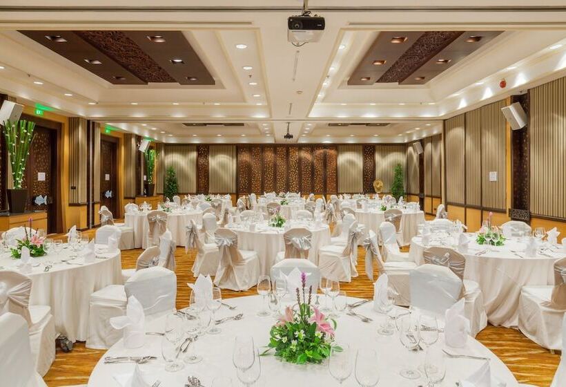 Holiday Inn Resort Phuket, An Ihg