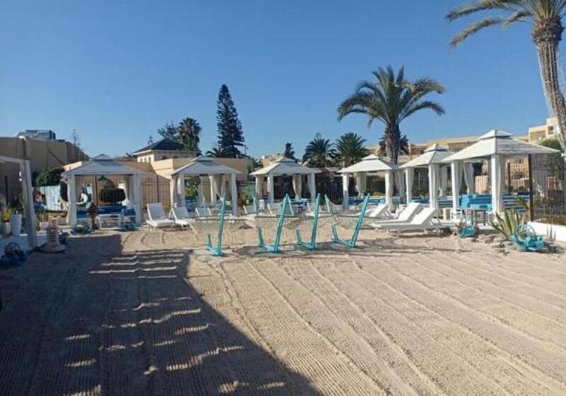 Abou Sofiane Hotel Families And Couples