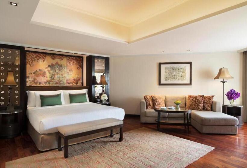 호텔 Anantara Riverside Bangkok Resort