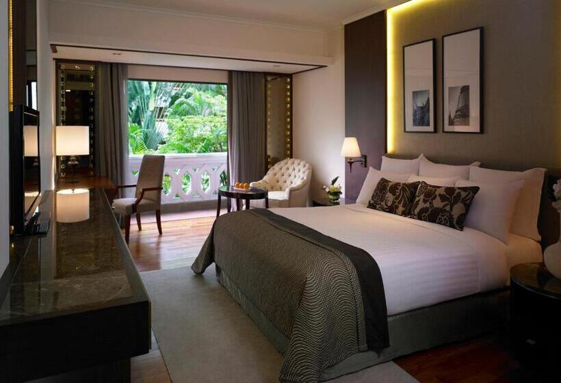 호텔 Anantara Riverside Bangkok Resort