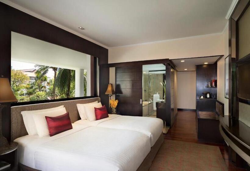 호텔 Anantara Riverside Bangkok Resort