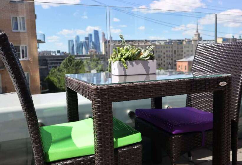 Azimut Hotel Smolenskaya Moscow
