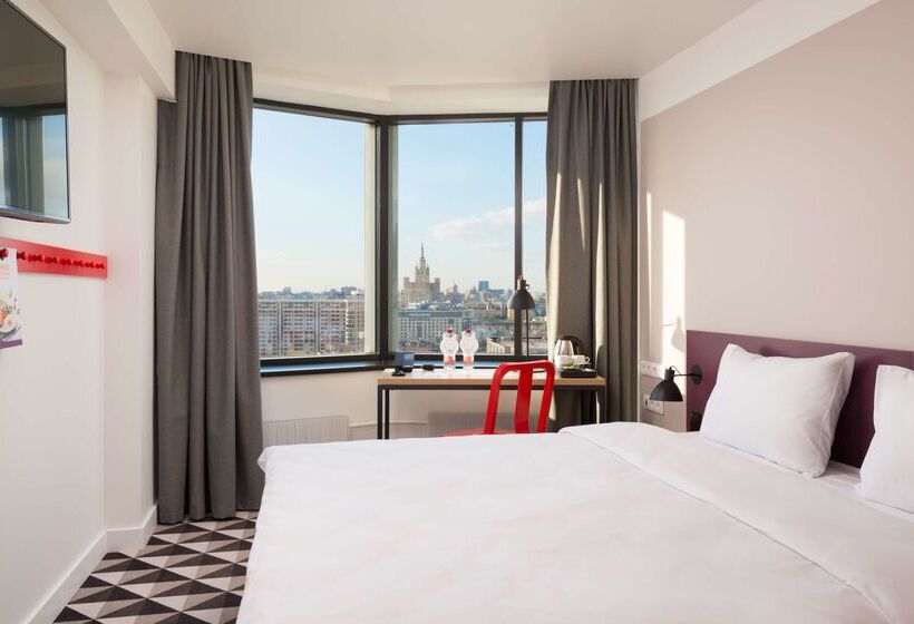 Azimut Hotel Smolenskaya Moscow