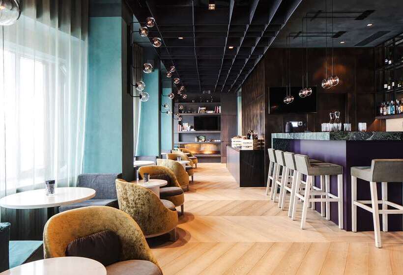 Azimut Hotel Smolenskaya Moscow