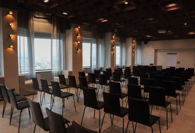 Azimut Hotel Smolenskaya Moscow