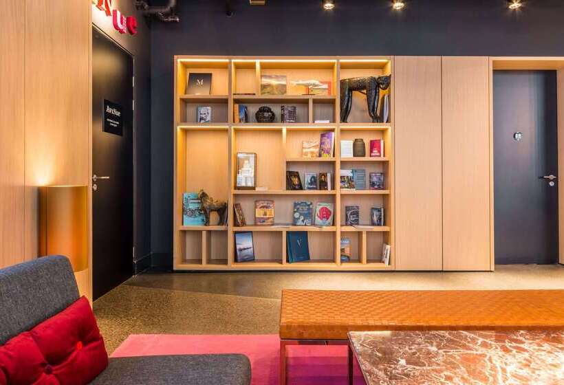 Azimut Hotel Smolenskaya Moscow