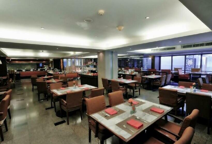 هتل Bangkok Centre