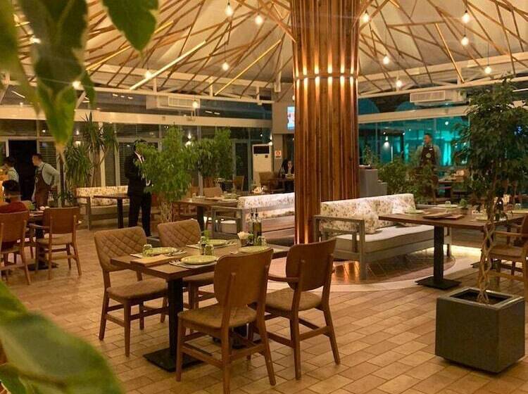 هتل Carlton Al Moaibed