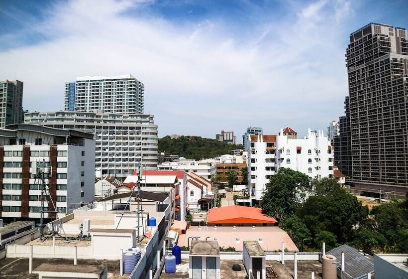 Cosy Beach Hotel   Sha Extra Plus