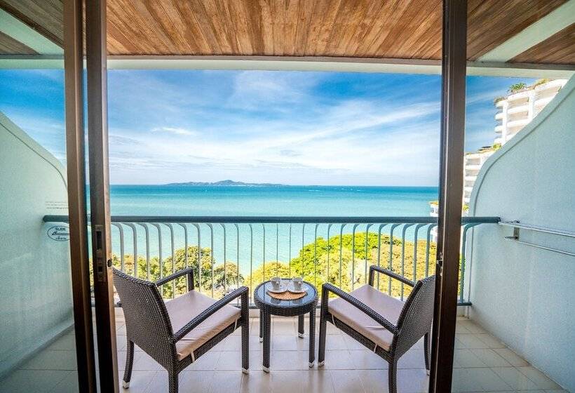 Cosy Beach Hotel   Sha Extra Plus