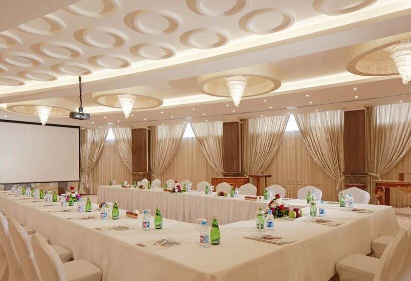 בית מלון כפרי Crowne Plaza Riyadh Palace, An Ihg