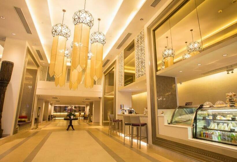 Отель Dusit Princess Chiang Mai