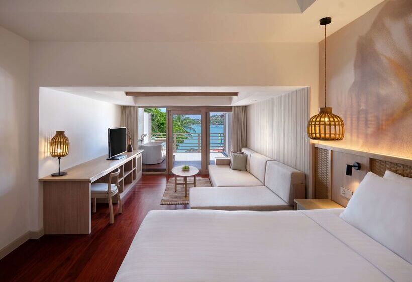 Отель Garrya Tongsai Bay Samui