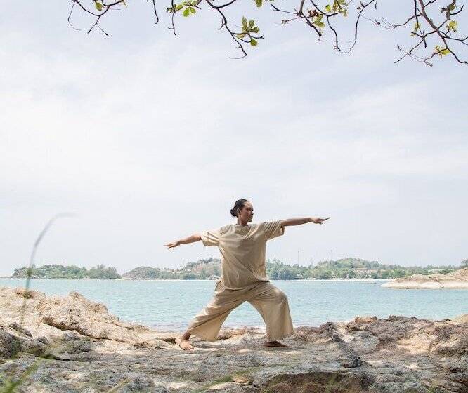 Отель Garrya Tongsai Bay Samui