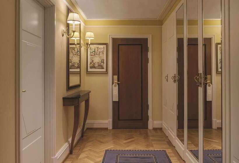 فندق Grand  Europe, A Belmond , St Petersburg