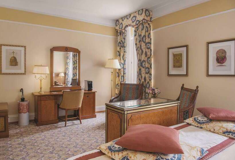 בית מלון כפרי Grand  Europe, A Belmond , St Petersburg