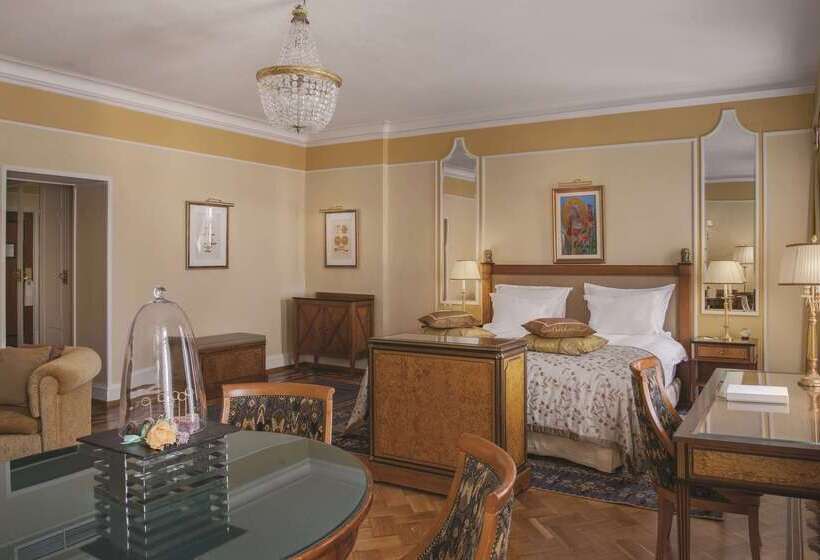 בית מלון כפרי Grand  Europe, A Belmond , St Petersburg