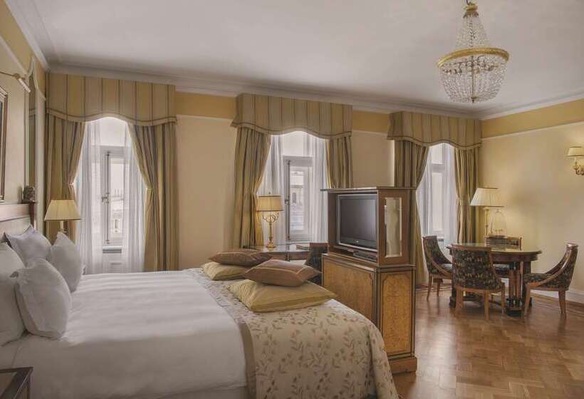 בית מלון כפרי Grand  Europe, A Belmond , St Petersburg